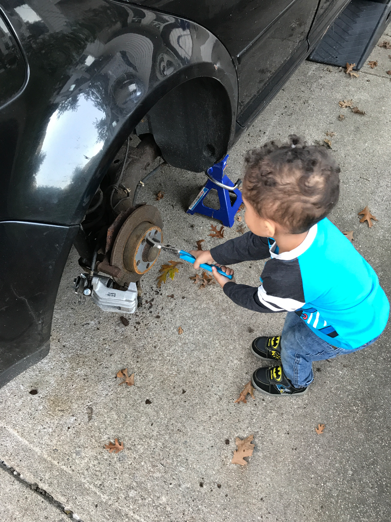 Helpful toddler.